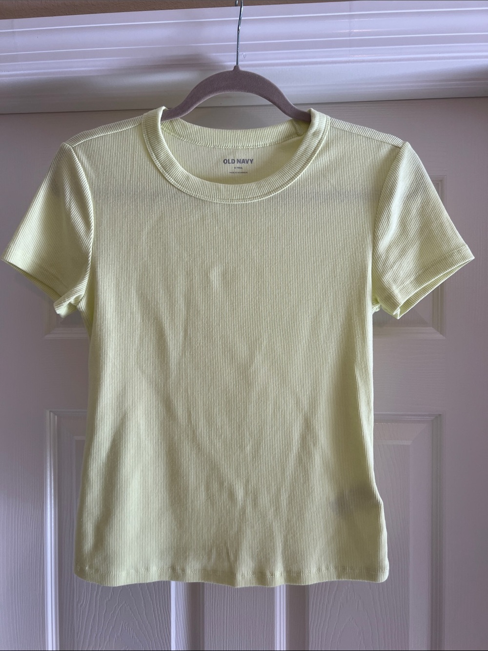 Old Navy Women's Light Yellow Ribbed Short Sleeve Tee